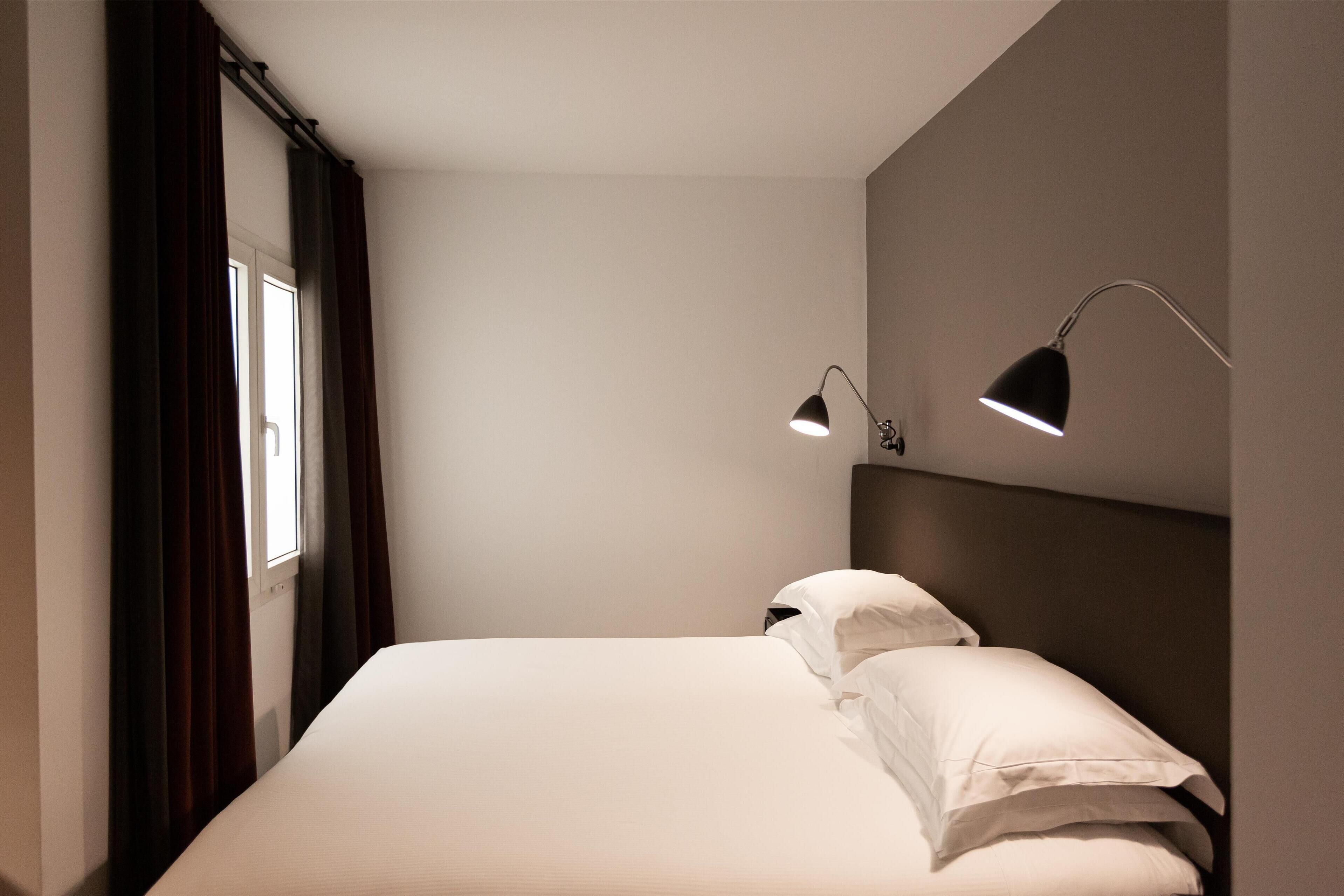 Alexandra Barcelona Curio Collection by Hilton | easyJet holidays